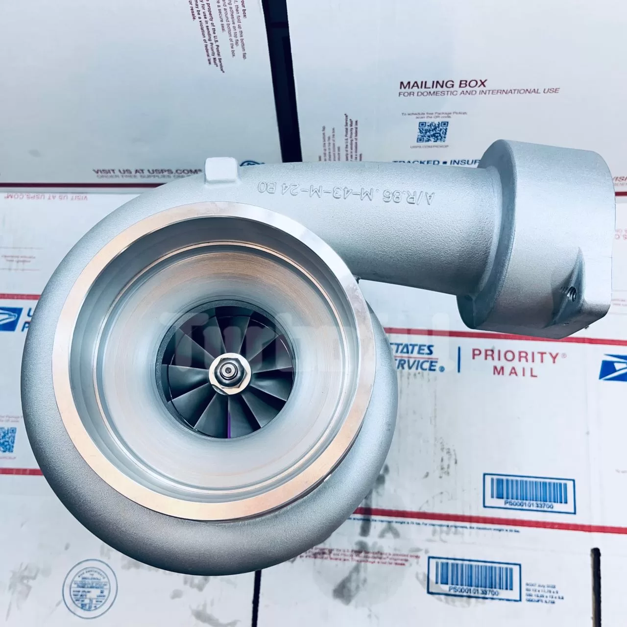 New Turbocharger GT5002 701756-0010 10R-0423 FOR Caterpillar Industrial