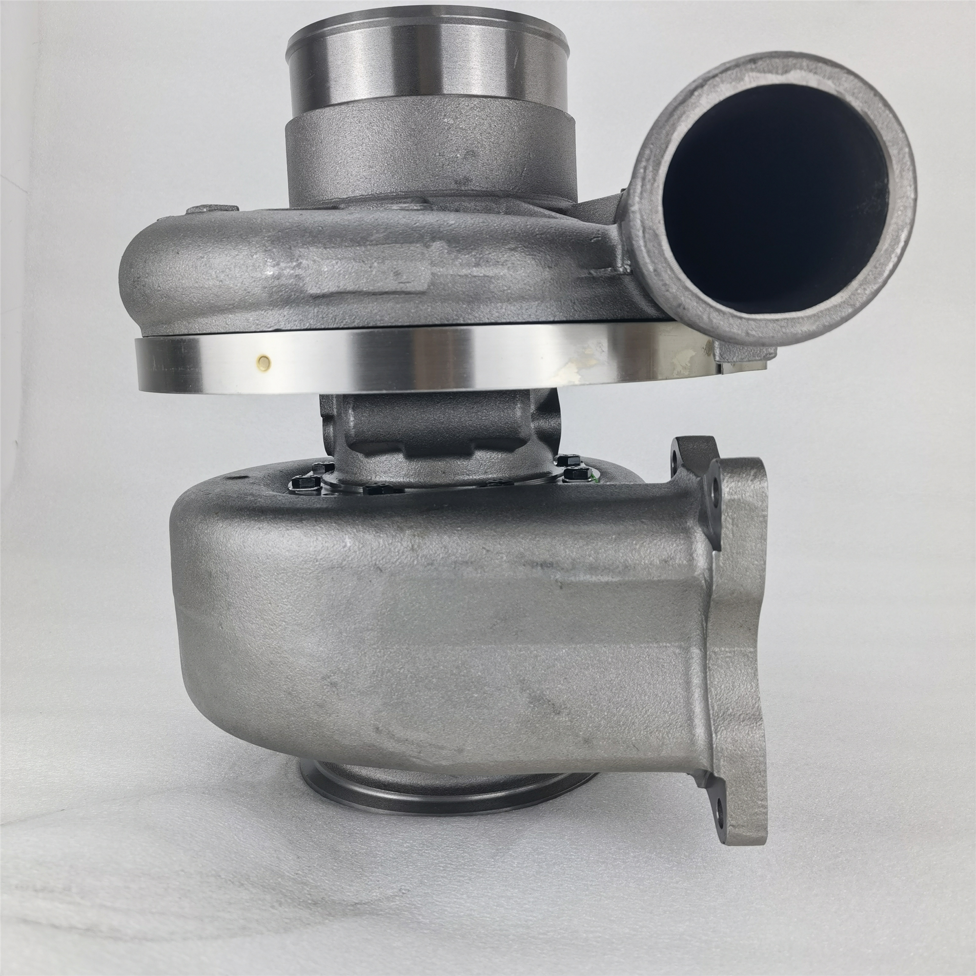 HX83 2837539 2881769 2838541 4040241 QSK23 Turbocharger for Cummins Industrial Komatsu Industrial QSK35 Tier-2 QSK23 Tier-2 Engine