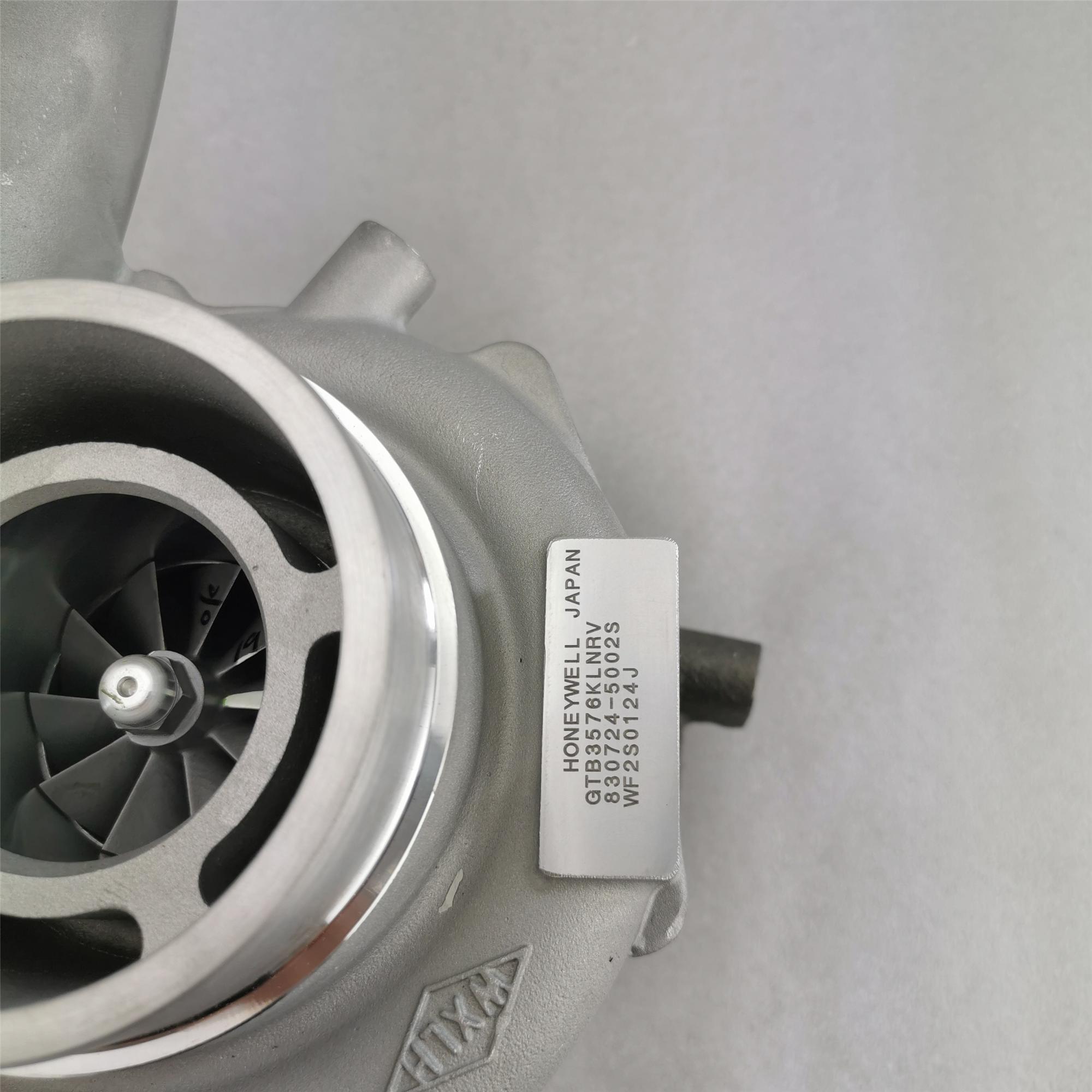 Original Turbo GTB3576KLNRV 830724-0002 17201-E0724 For 2009-18 Hino Ranger JO8E