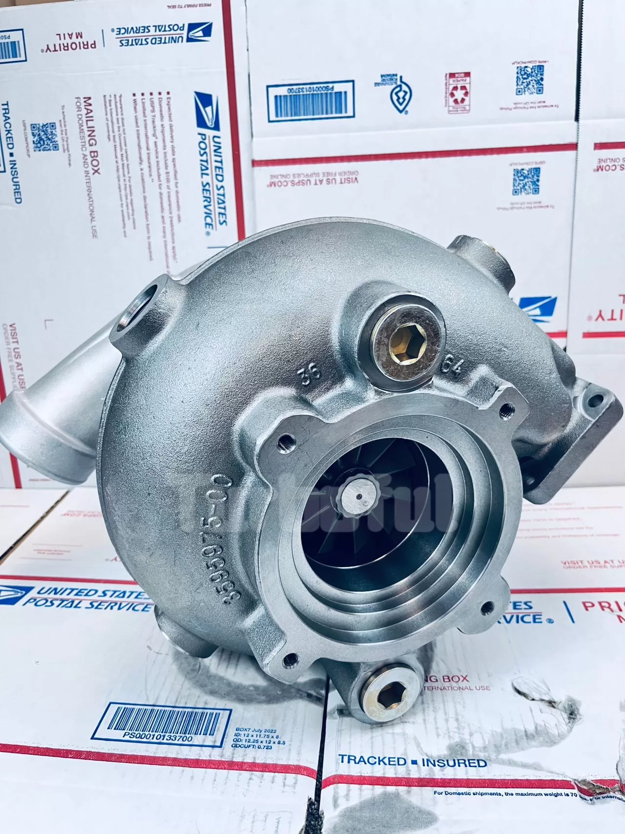 NEW TURBOCHARGER HX80M Turbo 3769994 3769996 2882021 For Cummins Marine K19
