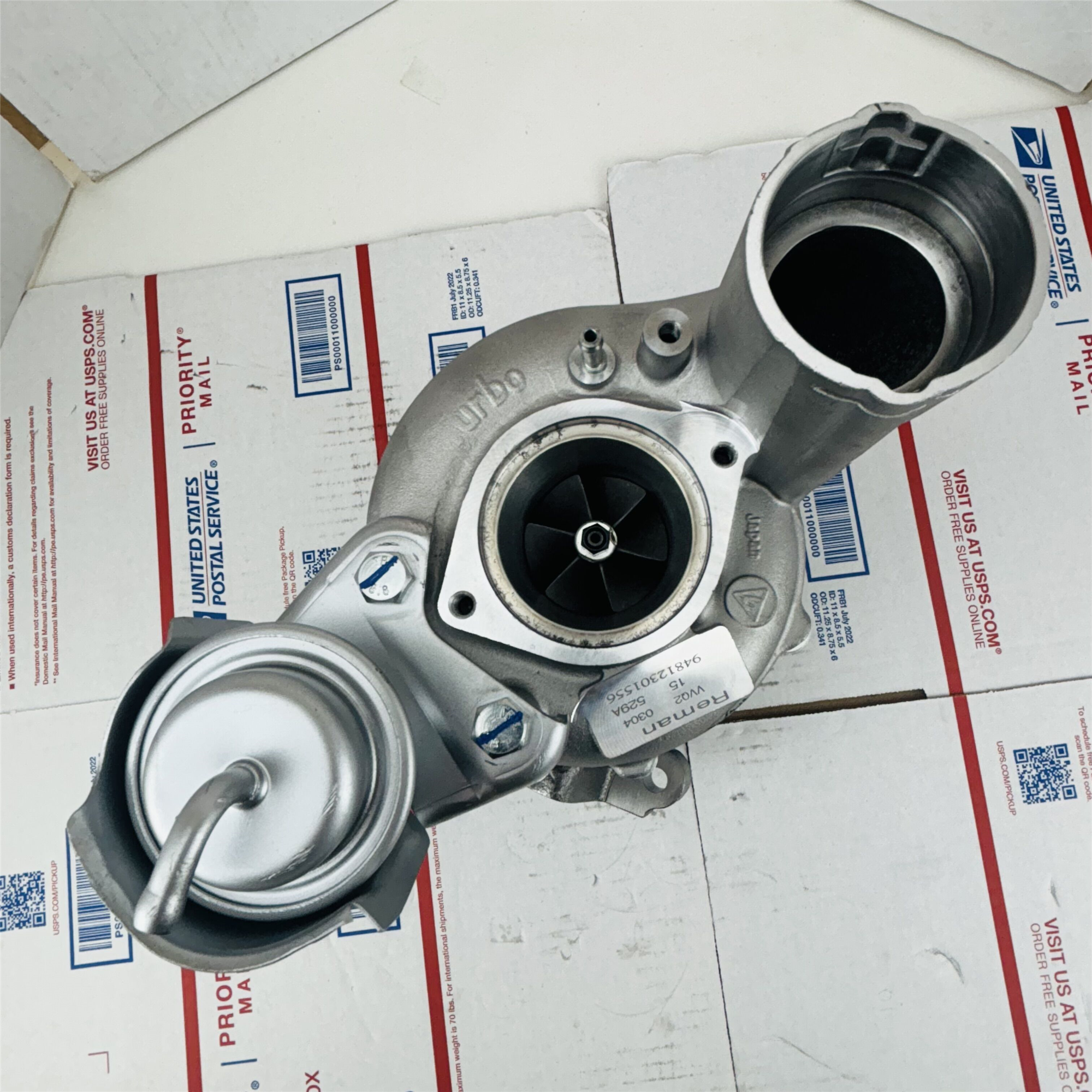 Refurbished RHF5 Turbo VD430067 VVQ2 94812301556 For Porsche Cayenne 948 Engine