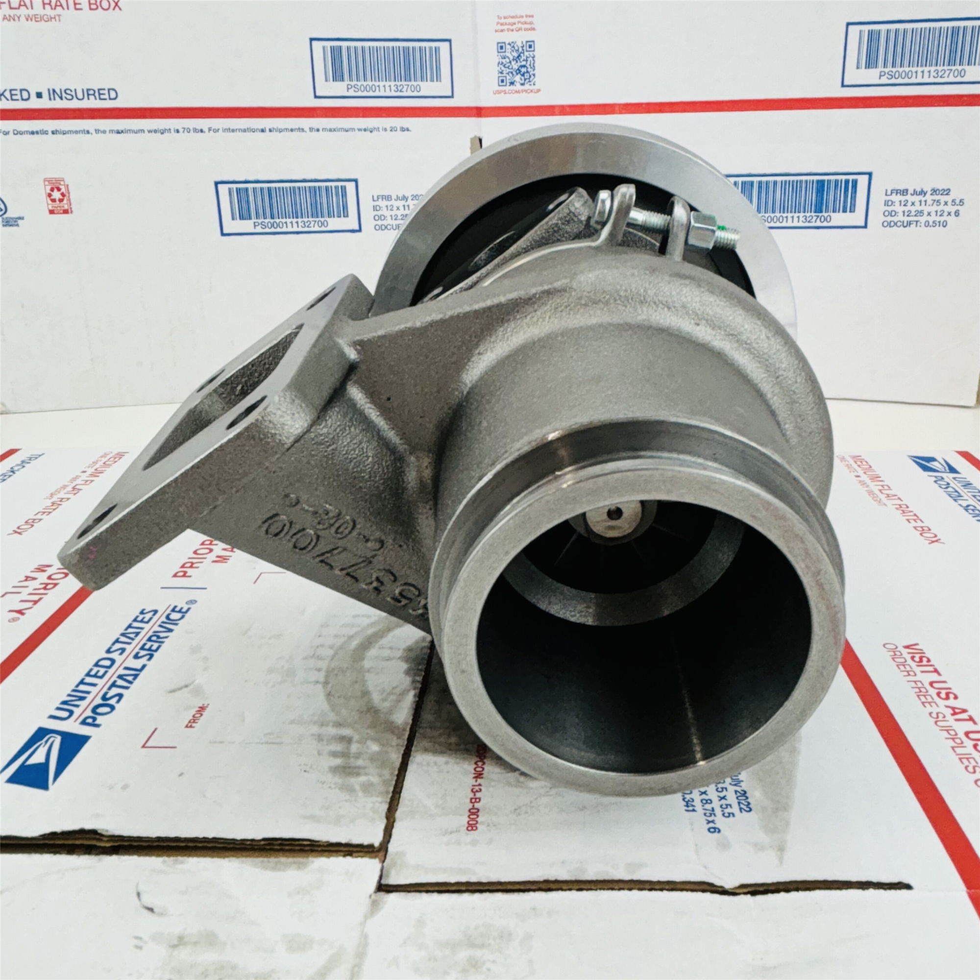 HX30 Turbo 3592109 2837303 3802908 2837303 For Cummins Elite Truck 4BTA