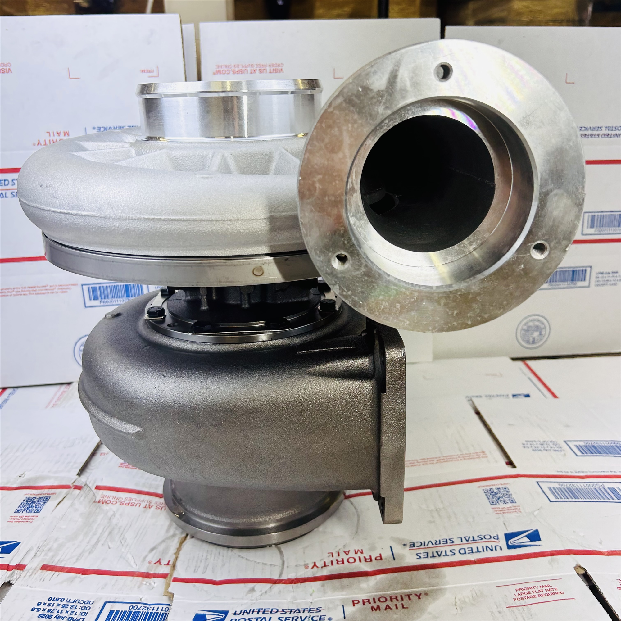 NEW TURBO HX82 3594195 For Cummins Various Generator Construction QSX15-G4