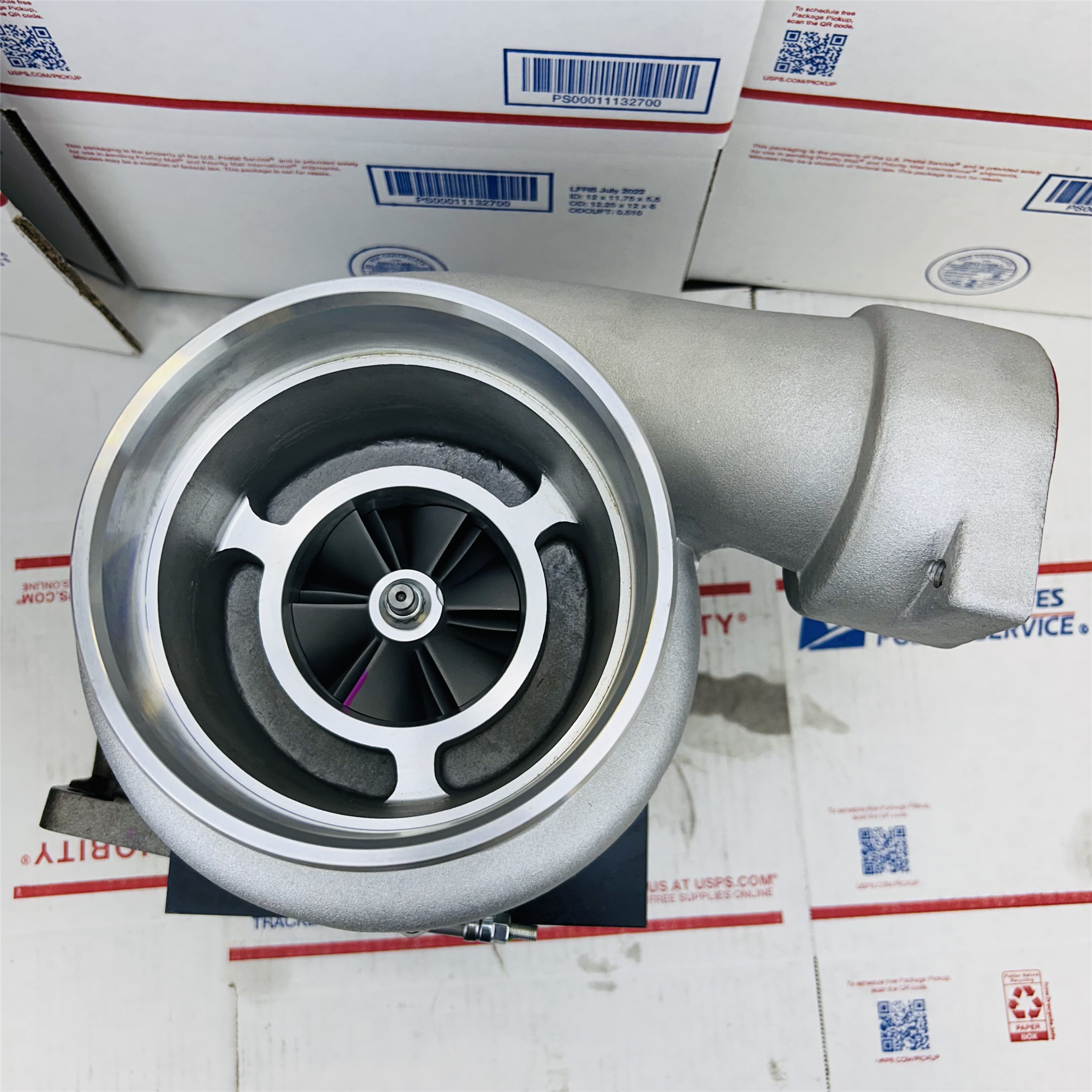 NEW TURBO TV81 9N2703 For Caterpillar Industrial TV8112 Turbo 465332-5001S 3406