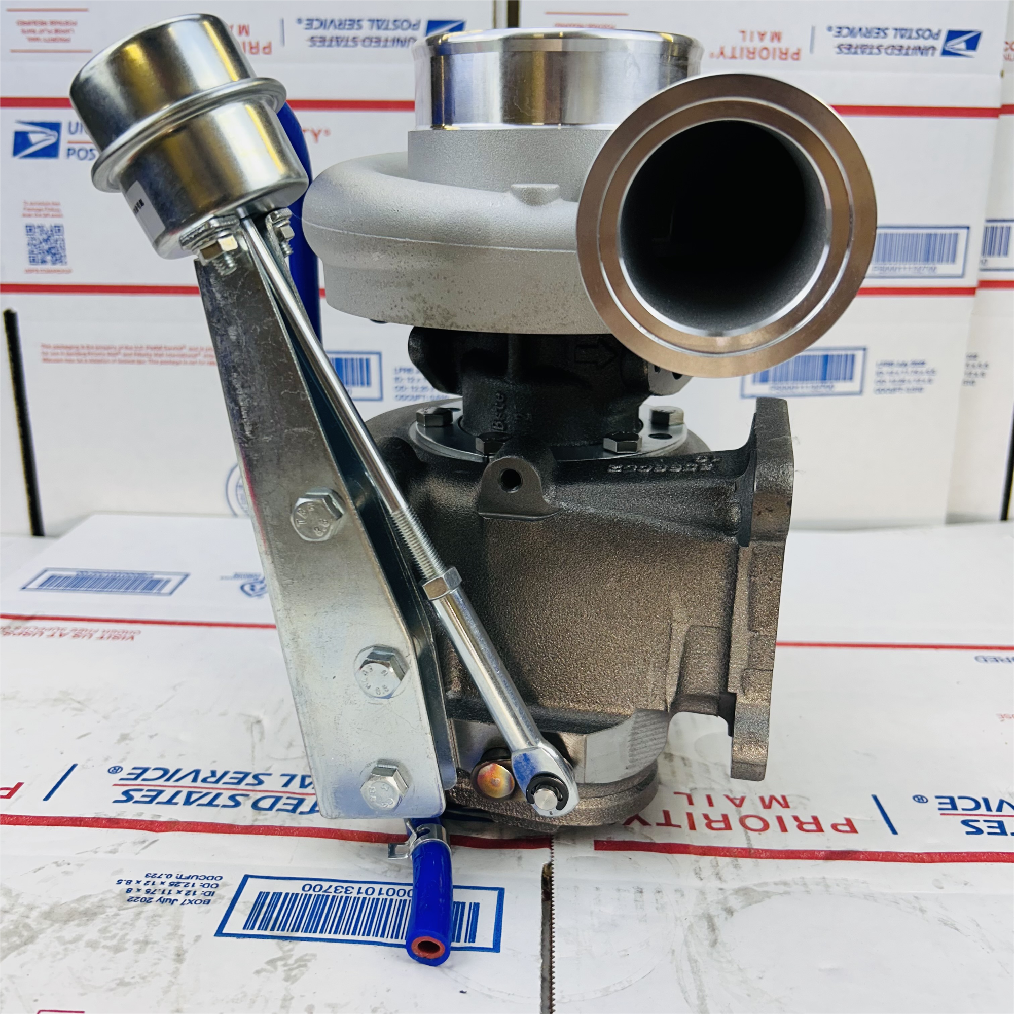 HX40W Turbo 3533010 3597760 3802619 380261900 FOR Cummins, Ford Cargo Truck 6CT