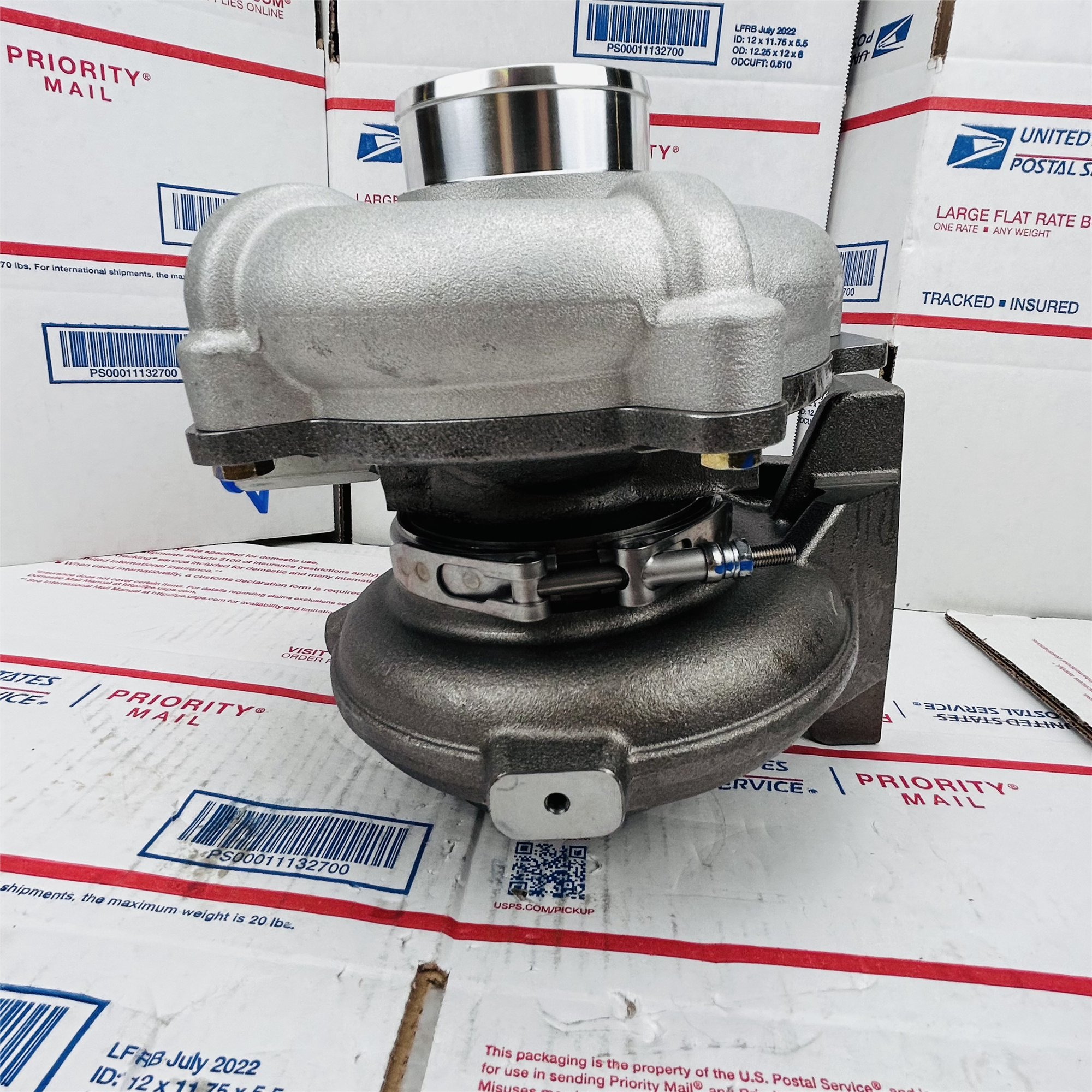 Turbo 176013 R2S 179523 479523 For International Ford Truck B2V HP stage