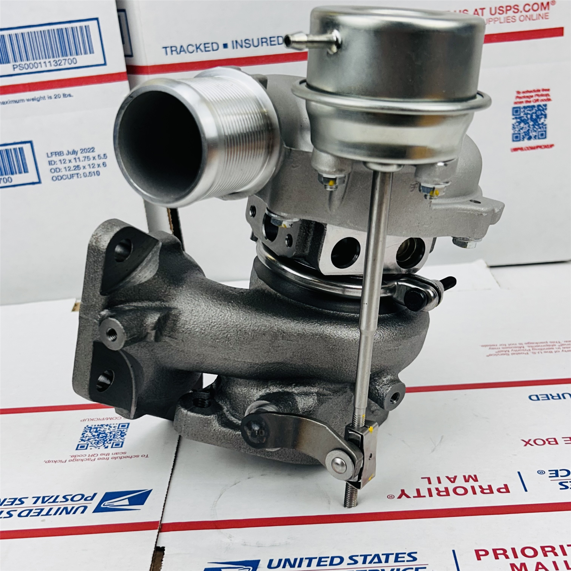 New Turbo Turbocharger 170064 FT4E-6K682-DB FT4E-6K682-DC RIGHT SIDE