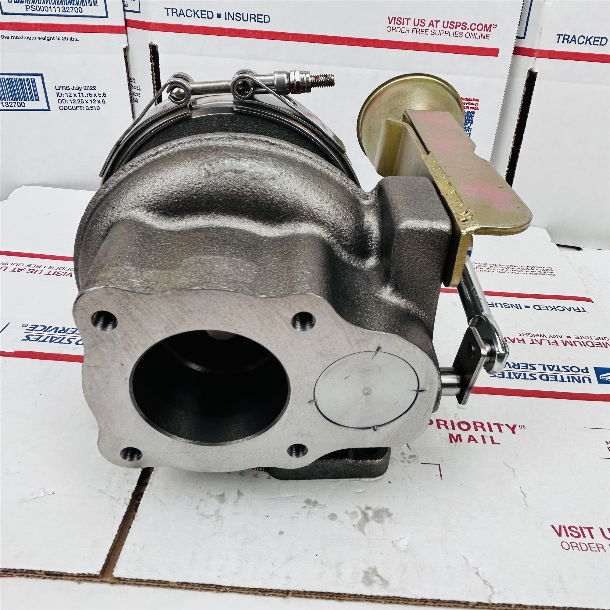 B1G turbo 11589880000 11589700000 04294260KZ turbocharger for Volvo-Penta Industrial Engine with TCD2013L04-2V Euro-3 Engine