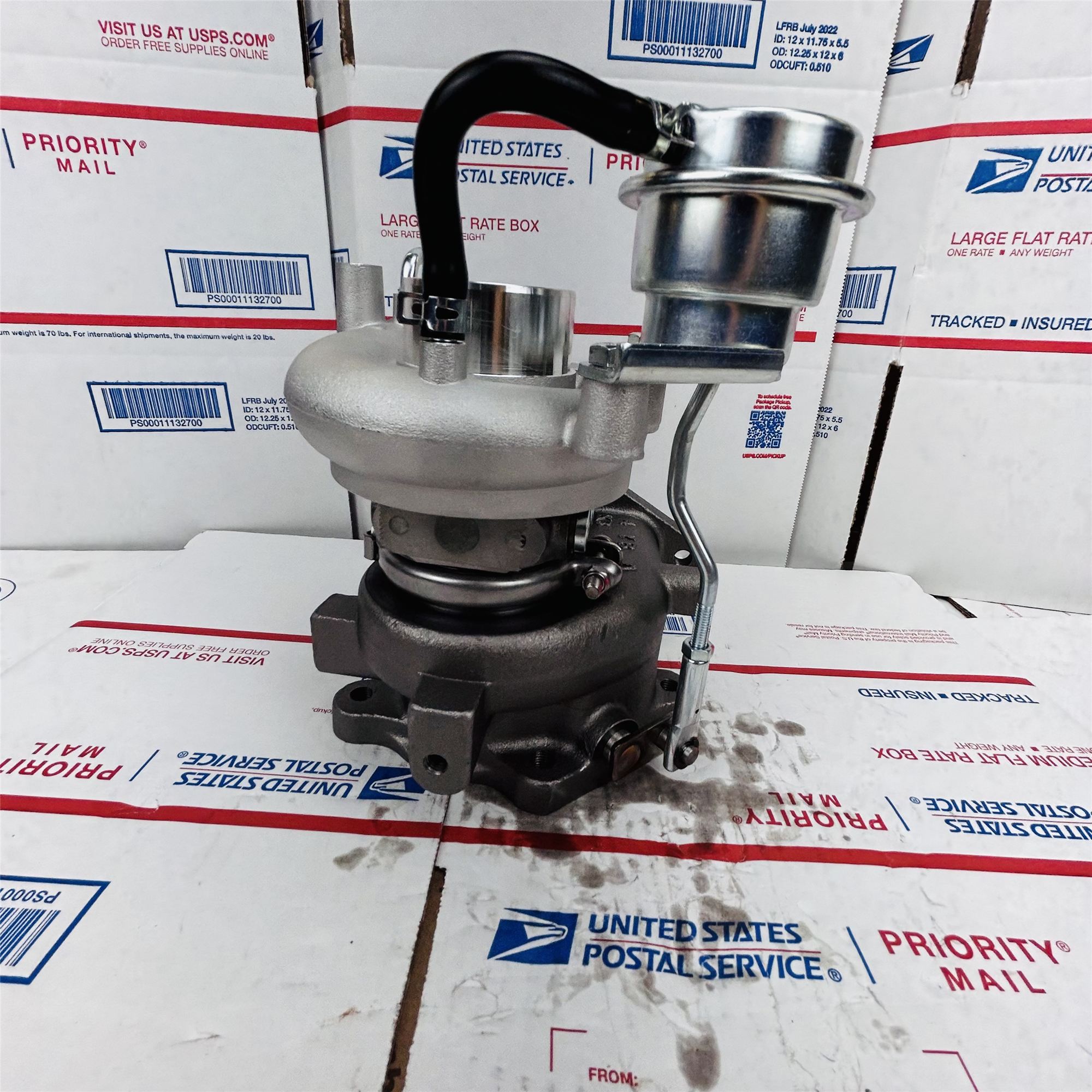 New TF035HM Turbo 49135-03310 4913503310 ME202966 For Mitsubishi Pajero 4M40