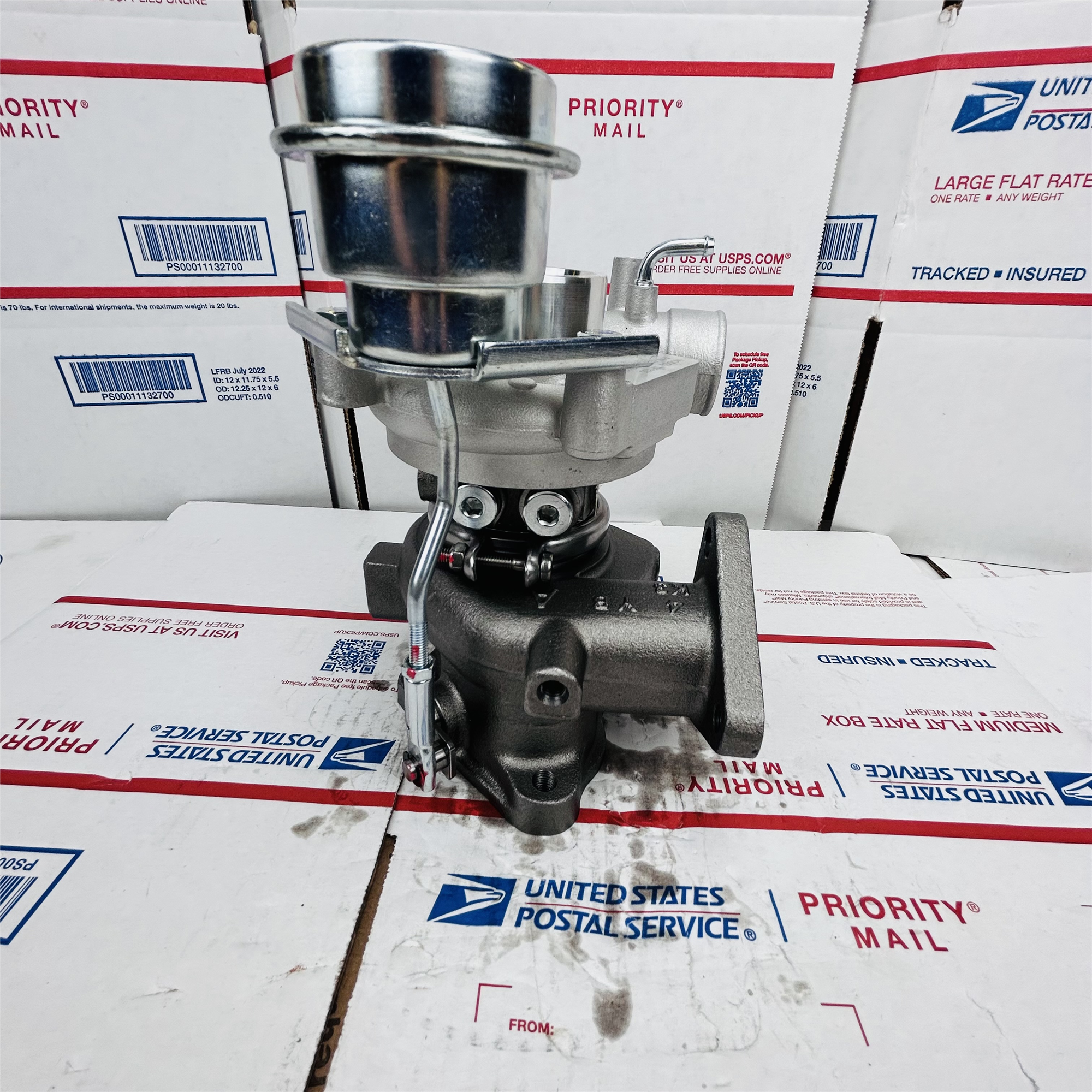 New TF035HM Turbo 49135-03310 4913503310 ME202966 For Mitsubishi Pajero 4M40