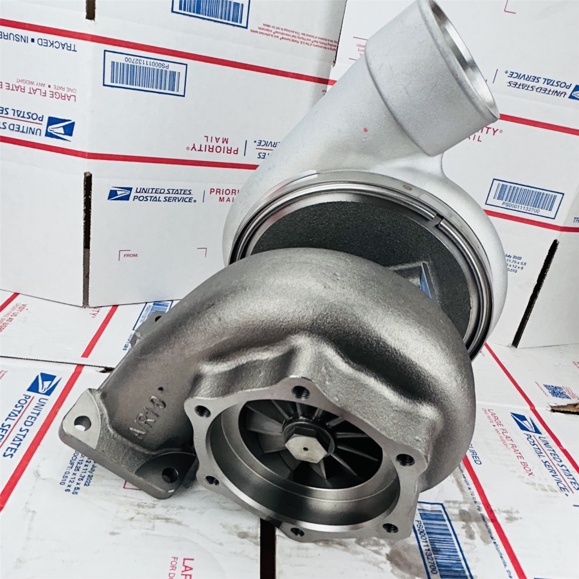 NEW Turbocharger 6505-71-5030 6505715030 for Komatsu D275A-3 D275A-5 S6D140