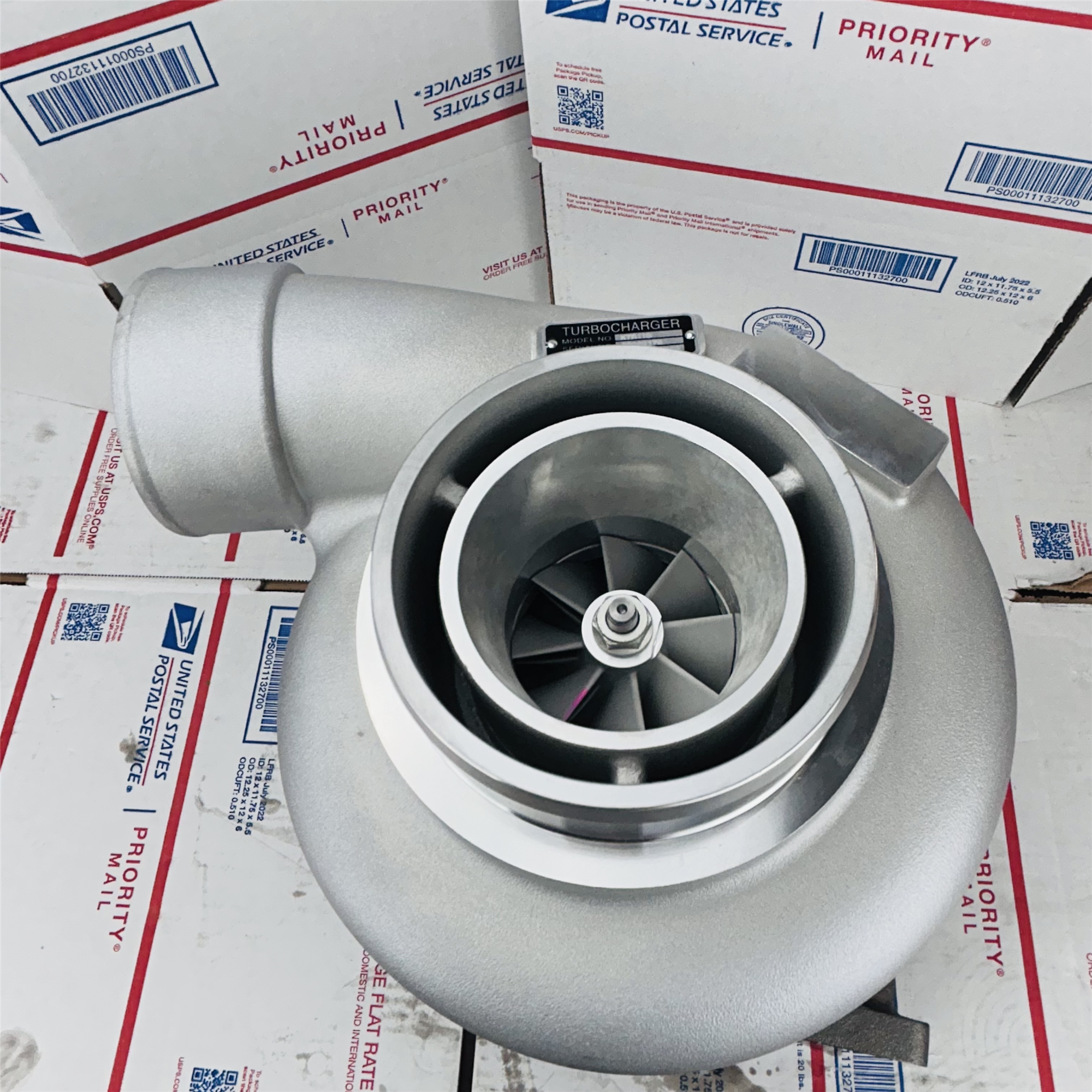 New 6505-68-5020 Turbocharger For Komatsu PC600–8R PC700LC-8R Engine SAA6D140E