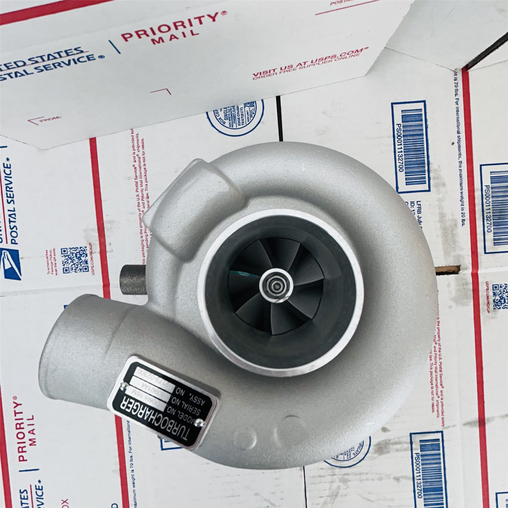 NEW TURBO TD06H-16M 49179-02300 For Caterpillar 3066 Earth Moving 3066T