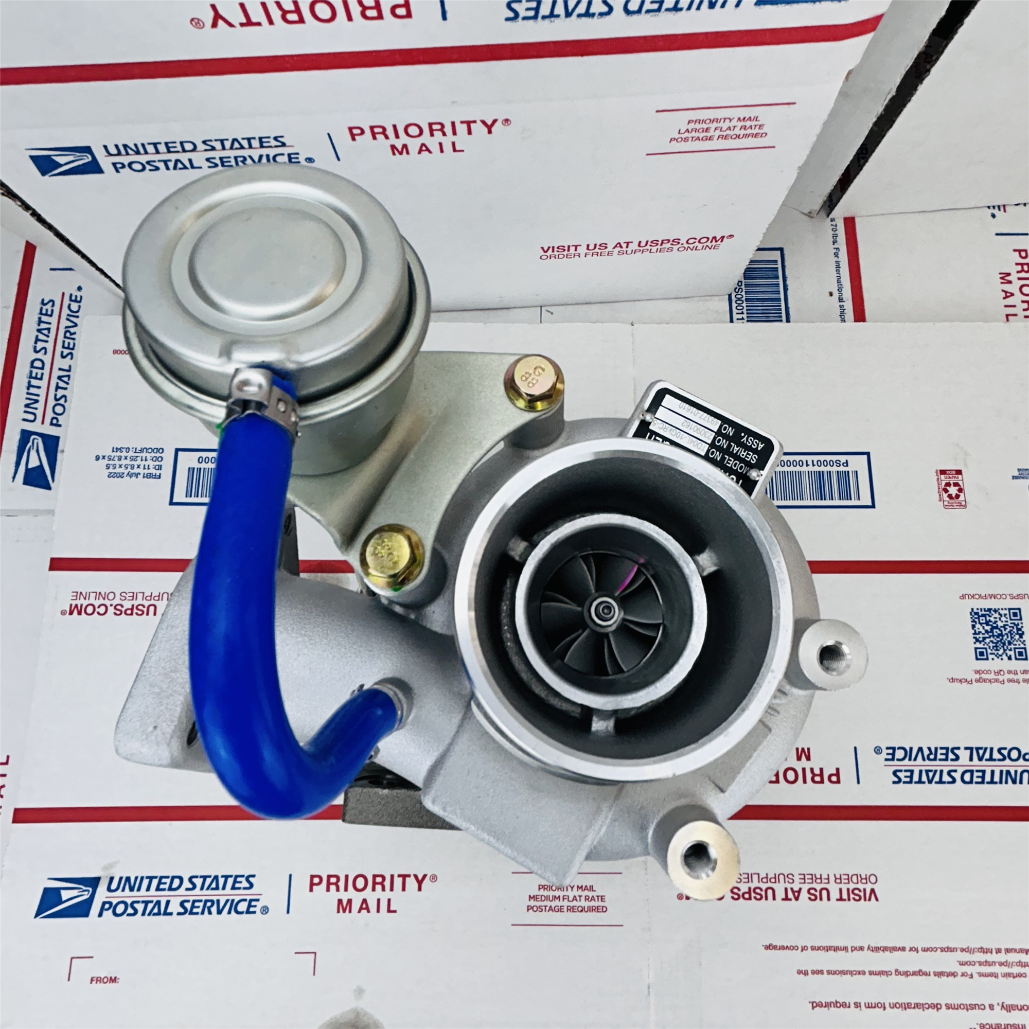 NEW TURBO TD04L 49377-01610 FOR Komatsu Excavator 4D95LE
