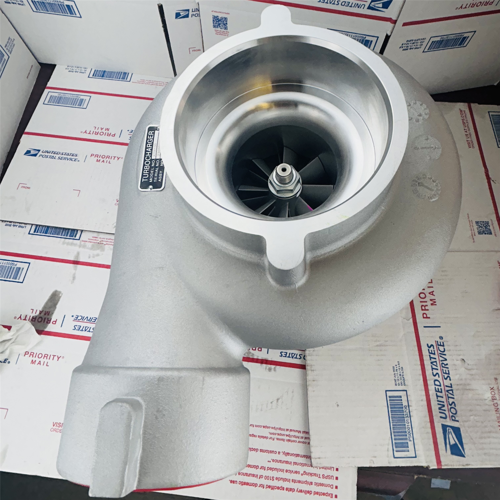 New Turbo KTR130 Turbocharger 6502-13-9004 6502139004 For Komatsu Engine D355