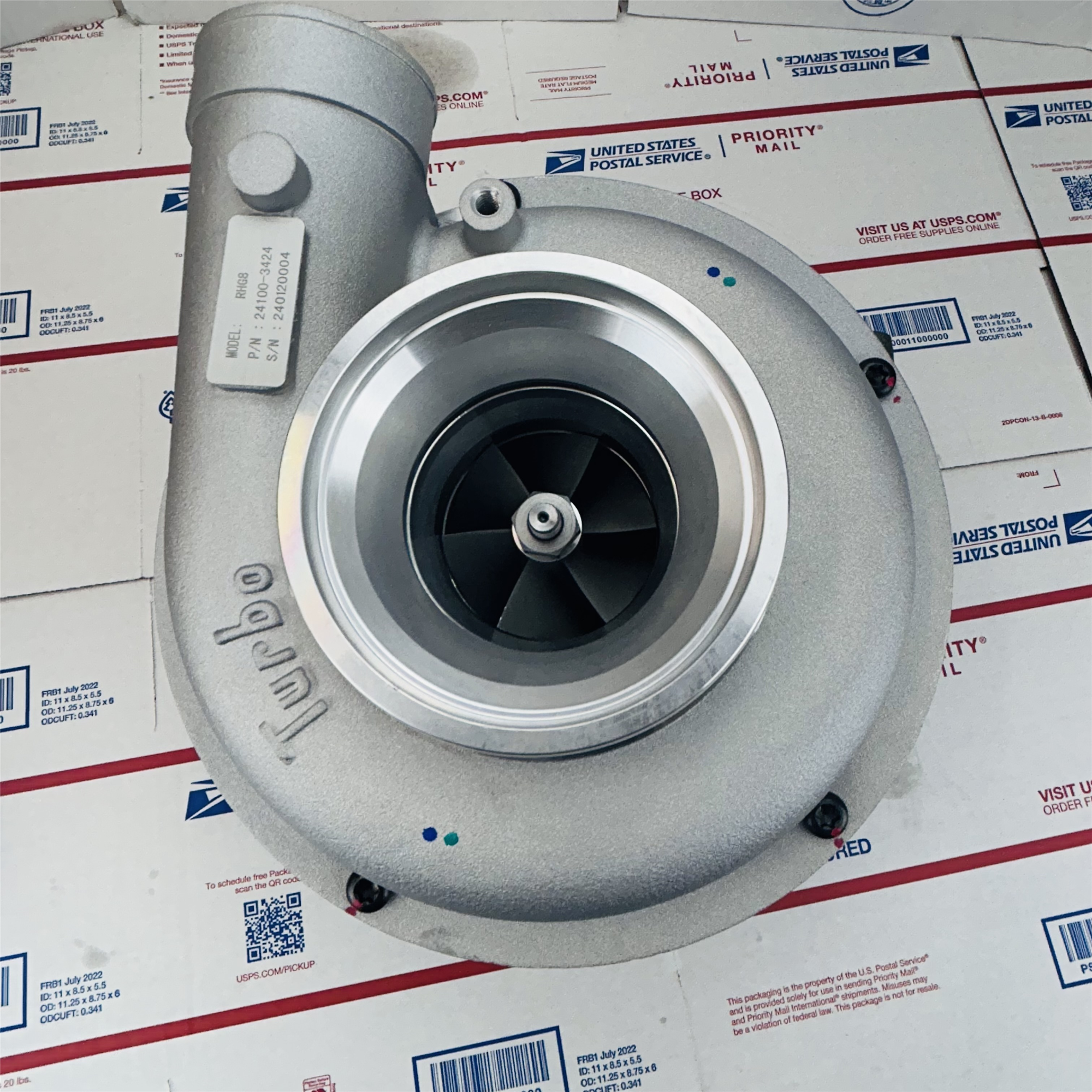 NEW Turbo RHG8 24100-3424 241003424A VF590011 For Hino K13 YJ38.39