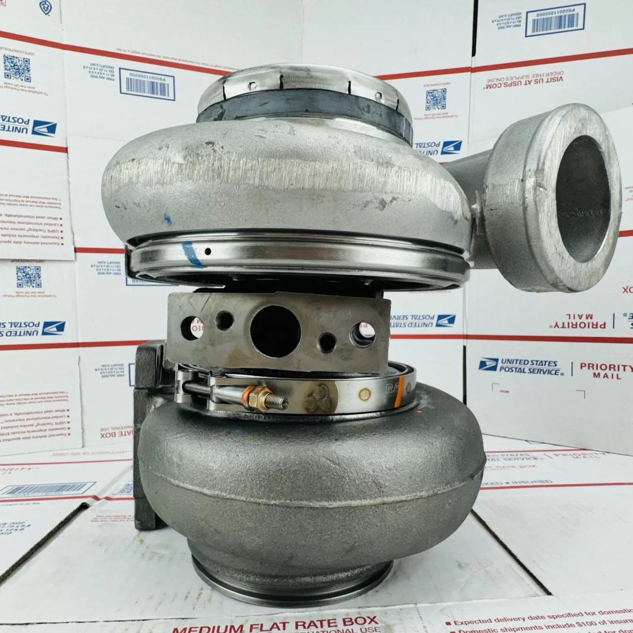 TV7511 Turbo 466572-0001 for Detroit Diesel High way Truck