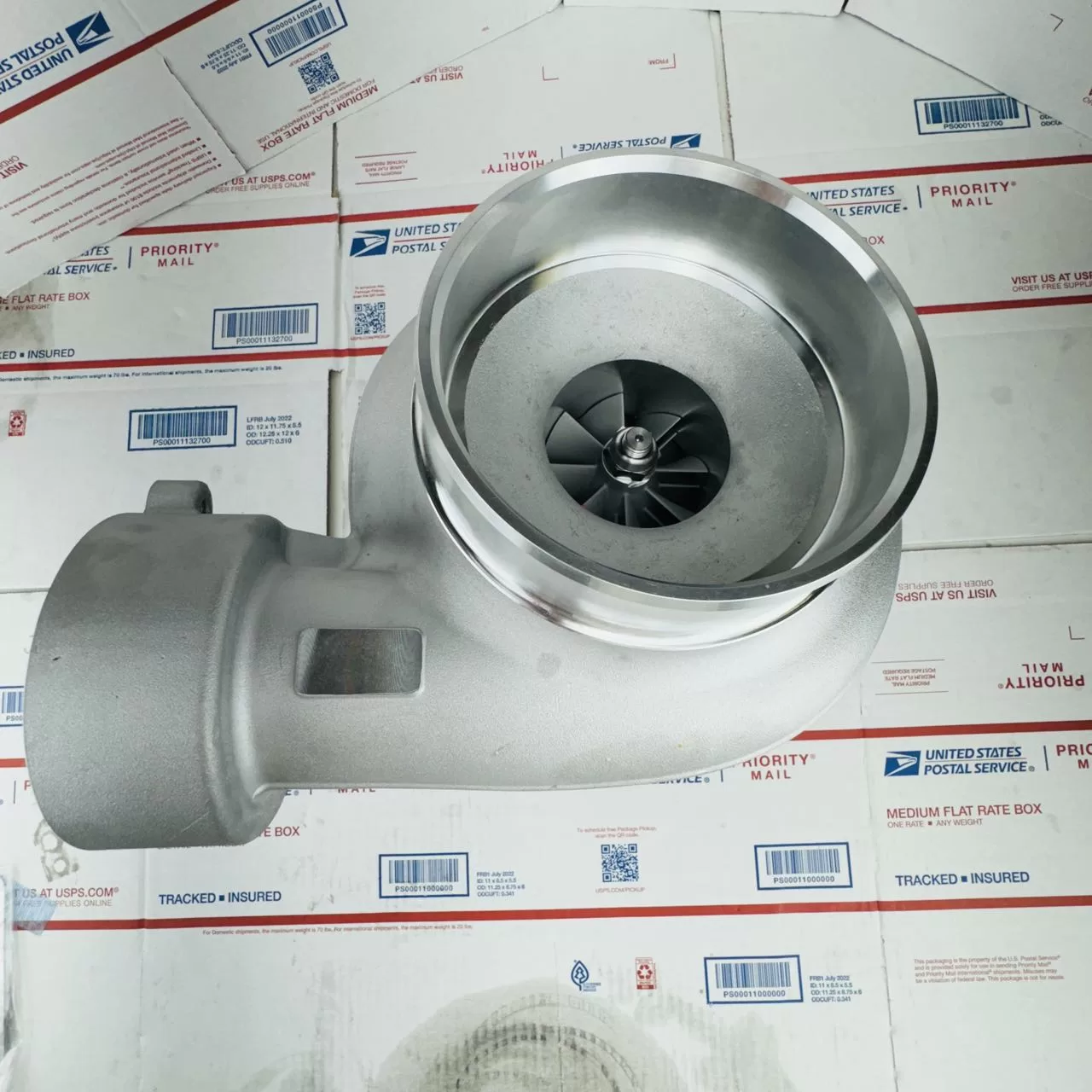 7C2485 F-555 4LF555 Turbocharger for Caterpillar Industrial Engine 3412 3412C Generator Set Turbo 312002