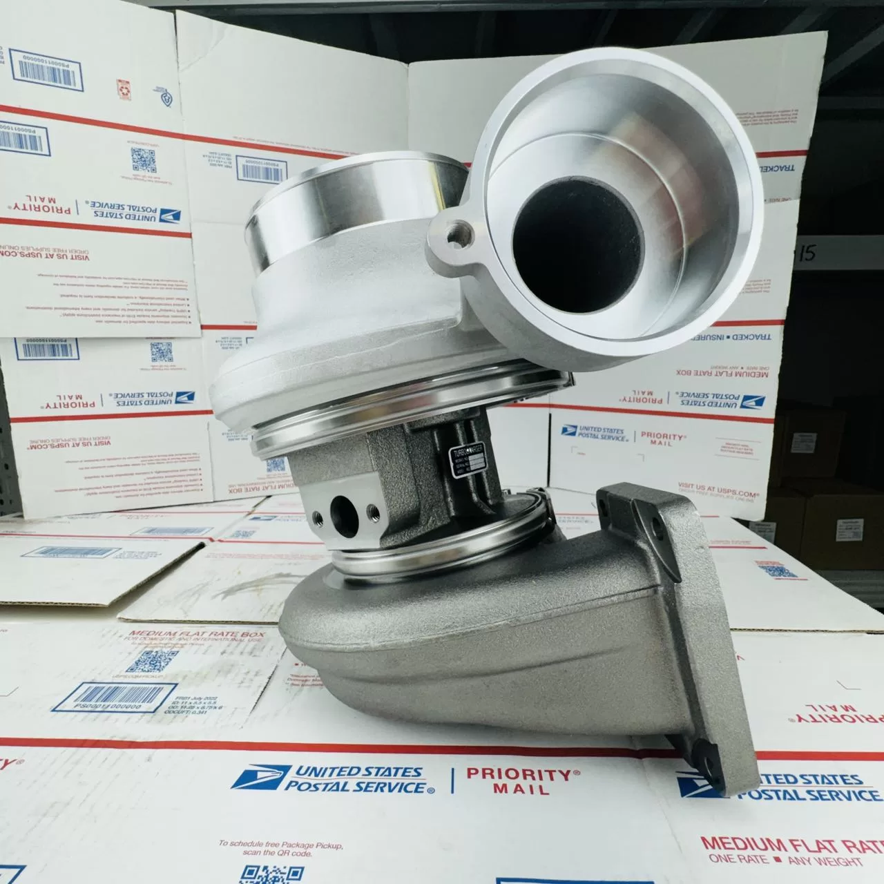 7C2485 F-555 4LF555 Turbocharger for Caterpillar Industrial Engine 3412 3412C Generator Set Turbo 312002